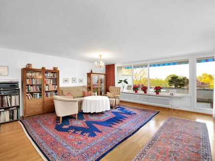 Statt Haus: Ruhige 5-Zimmer-Wohnung mit Traumblick, Aufzug, Hausmeisterservice in Bestlage