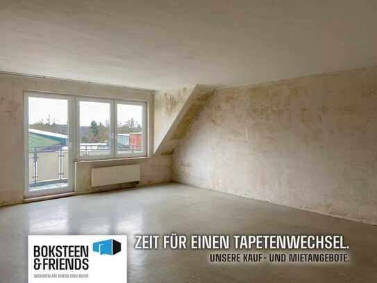 Große Wohnung auf zwei Etagen mit Balkon! WBS ERFORDERLICH!