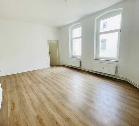 Einziehen und Wohlfühlen 2-Raumwohnung mit Einbauküche