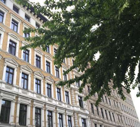 Viel Platz mit Wintergarten, Balkon und Aufzug.