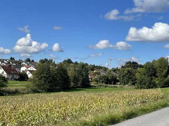 Wohnen und leben - vor den Toren Erdings, real geteiltes Grundstück für 3 RH