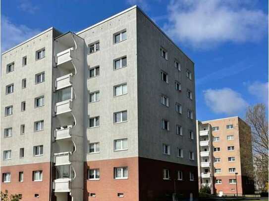 Kapitalanlage: Stilvolle 2-Zimmer-Wohnung mit Balkon in Rostock