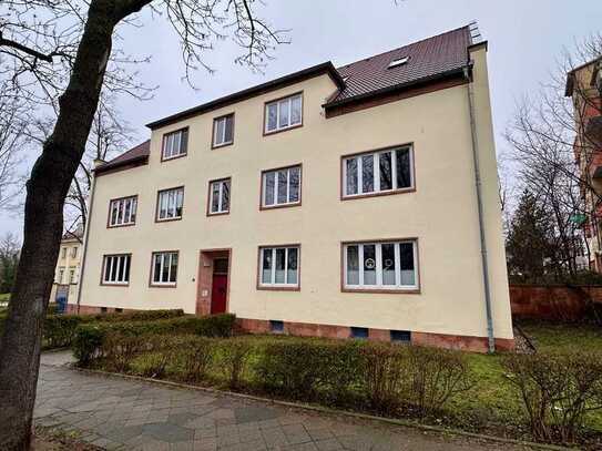 Geschmackvolle, gepflegte 3-Raum-DG-Wohnung mit Balkon in Leipzig