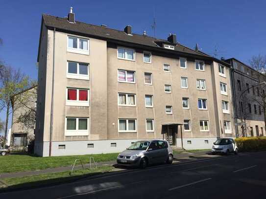 Schöne, neu renovierte 3,5-Zimmer-Wohnung in Essen Schonnebeck