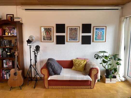 Dachgeschosswohnung Naturnah am Wald, mit großem Balkon