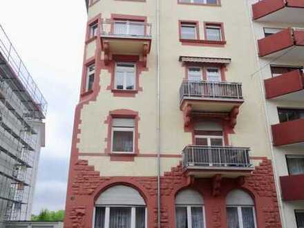 Möblierte 2 Zimmer Wohnung Lindenhof, in 2. Reihe zum Rhein, ideal für Zug-Pendler - von Privat