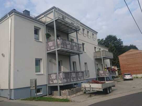 Freundliche 4-Zimmer-Erdgeschosswohnung mit gehobener Innenausstattung mit Balkon in Dresden