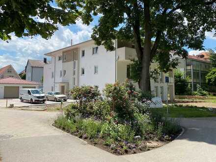 NEU, MODERNE & SENIORENGERECHTE 4-Zimmer-Wohnung mit EBK & Terrasse in Bad Wurzach