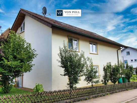 Zweifamilienhaus mit ausgebautem Dachgeschoss und Garten in ruhiger Lage!