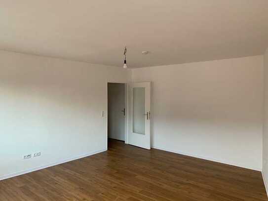 Kernsaniertes 1-Zimmer-Apartment mit moderner Einbauküche – ideal für Singles und Pendler!