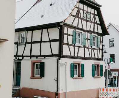 BAROCKES FACHWERKHAUS IN ZENTRALER ORTSLAGE