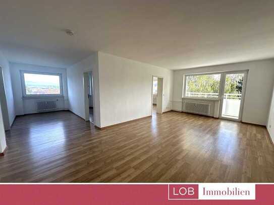 3 Zimmer Wohnung mit Balkon - renoviert und mit Aufzug