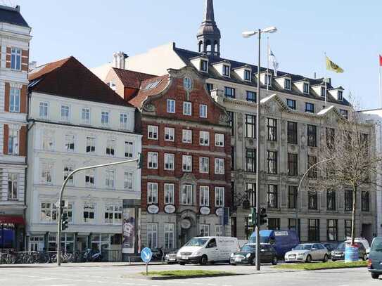 Sofort bezugsfertige Bürofläche in zentraler Lage