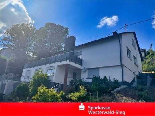 Attraktive Kapitalanlage - Wohnhaus mit 4 Wohneinheiten - vollvermietet