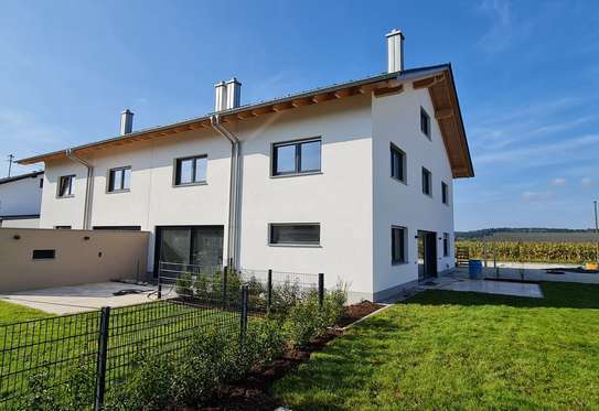 ... Top Ausstattung mit Blick für das Schöne - luxuriöses Neubauhaus in Mühldorf-Nord ...