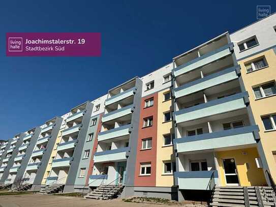 Frisch sanierte Wohnung mit Balkon!