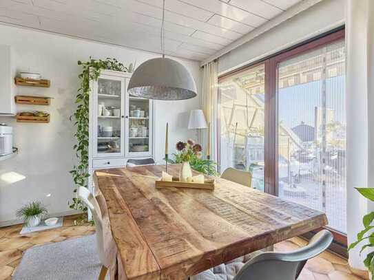 Bezugsfrei: Maisonette Wohnung mit toller Dachterrasse!