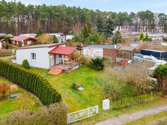 Nahe dem Schwielochsee! Keller/Tiefgarage, Einbauküche, Kamin, Terrasse: Ferienbungalow in Sawall