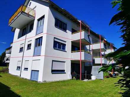 Gepflegte Wohnung mit dreieinhalb Zimmern sowie Balkon und EBK in Mochenwangen
