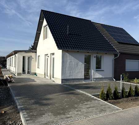 Erstbezug nach Sanierung - gemütliches Doppelhaus mit Garten in Eberswalde zu vermieten.