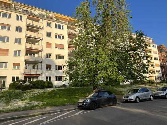 Wohnung mit Balkon / Blick auf den Rhein / Stephanienufer Mannheim