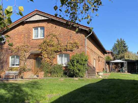 6-Zimmer Bauern-/ Landhaus auf fast 1/2 ha. Ideal für Sie zum Entspannen und selbst versorgen🍓🍅🥒