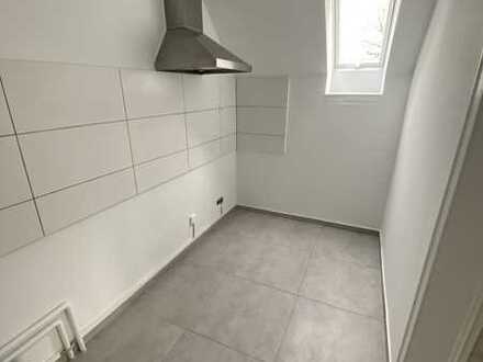 Moderne 2-Zimmer-Wohnung mit Balkon in Apelern