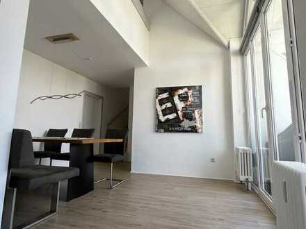 Schöne Maisonette-Wohnung mit drei Zimmern sowie Balkon und EBK in Bad Saulgau
