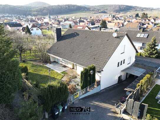 Einfamilienhaus mit Einliegerwohnung u. vielseitigen Ausbaupotenzial