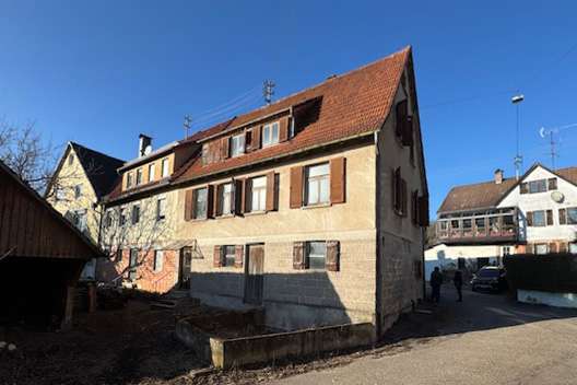 Charmantes Einfamilienhaus mit Potenzial in ruhiger Lage von Berglen-Streich