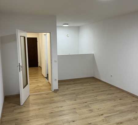 Sanierte 1-Zimmer-Wohnung mit Balkon in Schwabach (Eichwasen)