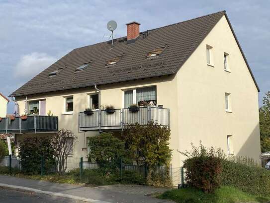 Vollständig komfortabel renovierte 2-Zimmer-Wohnung mit Balkon und EBK in guter Lage Chemnitz