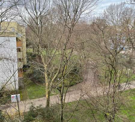 2 Zimmer Wohnung mit passendem Wohnberechtigungsschein nahe des Herzogenriedparks