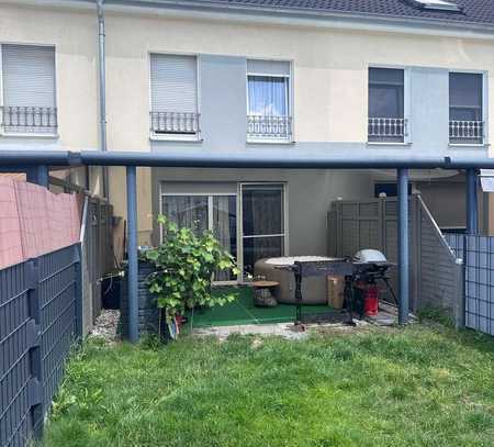 Schönes Reihenhaus 5 Zimmer, inkl. Einbauküche in Mannheim