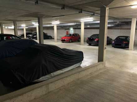 Tiefgaragenstellplatz für PKW's und Motorräder zu vermieten