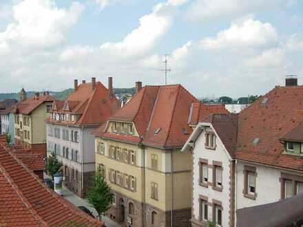 3-Zimmer-Wohnung mit neuem Balkon im Zenrtum von Mühlacker