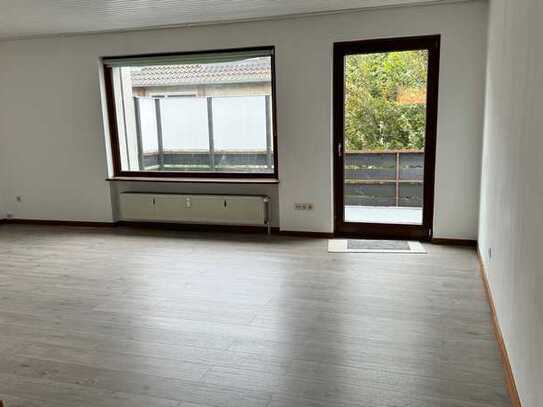 Renovierte 3 Zimmerwohnung mit Balkon