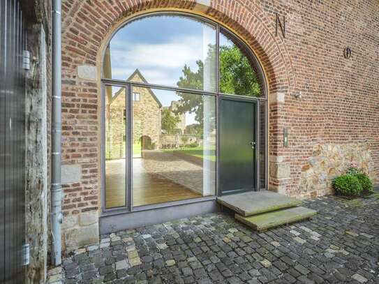 Traumhaftes Wohnen auf einem alten historischen Doppel-Vierkanthof in Aachen-Horbach