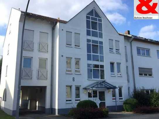 Top Zustand! Helle 2 Zimmer-Wohnung mit Balkon und Blick ins Grüne!