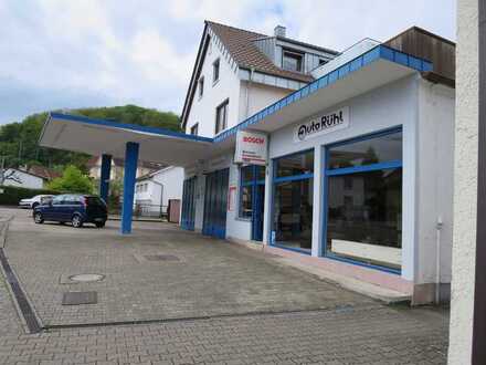 *** Werkstatt mit Büro + 2 große Wohnungen ***