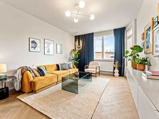 Charmante 2 Zimmer Wohnung voll möbliert mit Balkon in bester Lage von Wedding