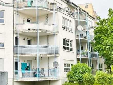 Schöne geräumige Maisonette mit hohem Wohnkomfort sowie großem Außenbereich