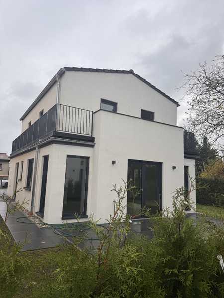 Neubau EFH Ortsteil Wendenschloss , Tolle Lage und mit Garten