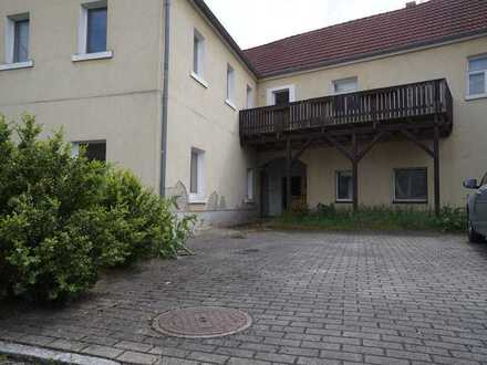 Handwerkerobjekt mit 4 WE, Werkstattbereich und Lagerraum in Großschönau