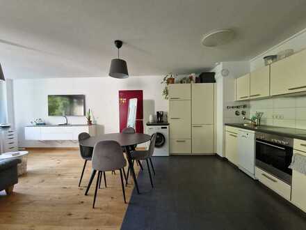 Geschmackvolle und geräumige Wohnung mit einem Zimmer