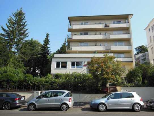 Helle, gepflegte 1-Zimmer-Wohnung mit EBK direkt am Kurpark/Kurhaus