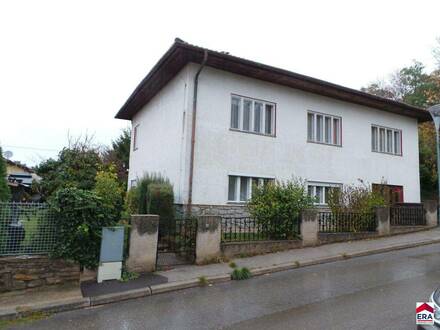 Einfamilienhaus in Hollabrunn: 7 Zimmer, 230m² und ein schöner Garten