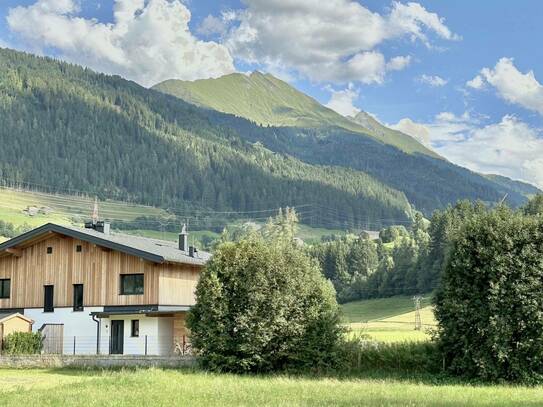 Herrliche Haushälfte, edle Vollausstattung und top Lage, 25 Min. von Kitzbühel, Kaprun und Neukirchen/Wildkogel