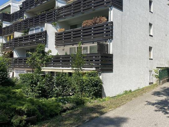 PRIVATVERKAUF! Sehr gepflegte, helle 128 m2 grosse Eigentumswohnung mit Terrasse und Garage zu kaufen!