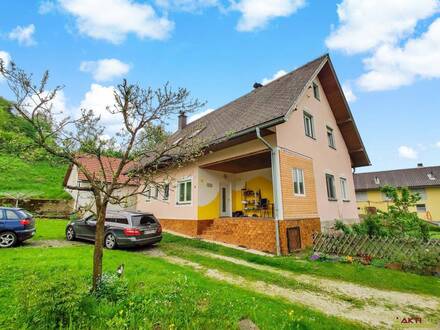 Neuer Preis! - Großes Haus mit Potential in Grünlage. - Inkl. Nebengebäuden. - Zentrumsnahe in Bairisch Kölldorf.